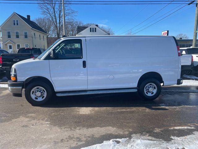 Chevrolet Express 2024