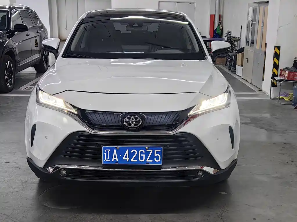 Toyota Harrier 2022
