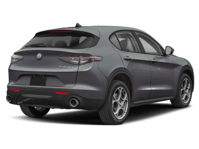 Alfa Romeo Stelvio 2025
