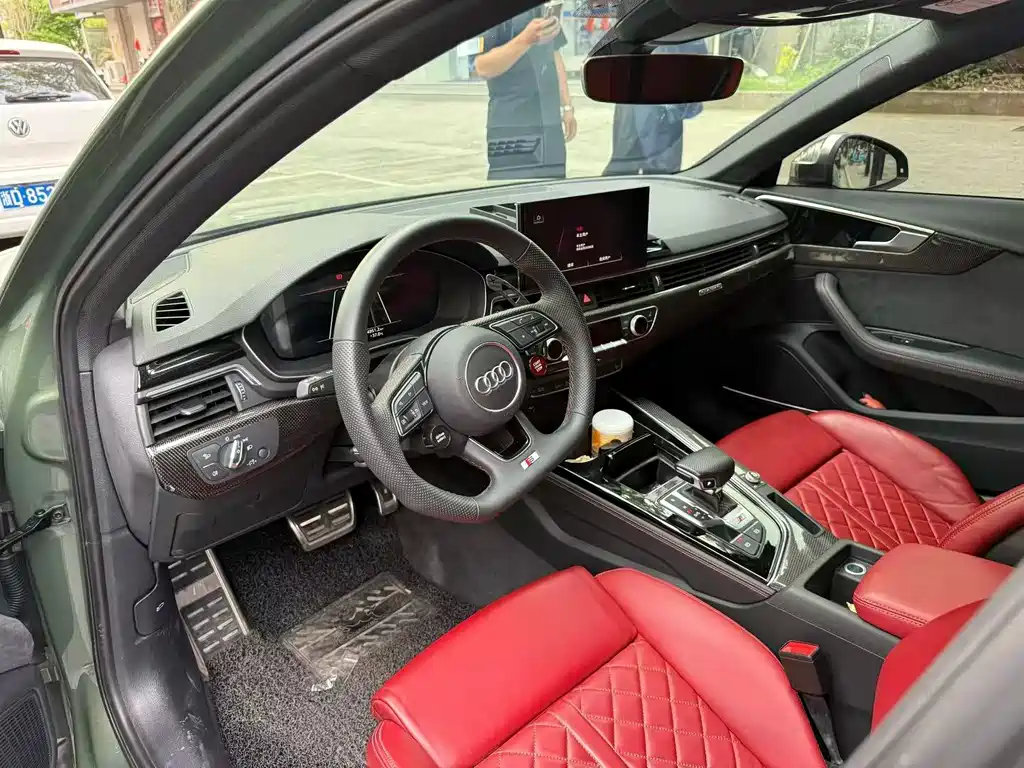 Audi S4 2023
