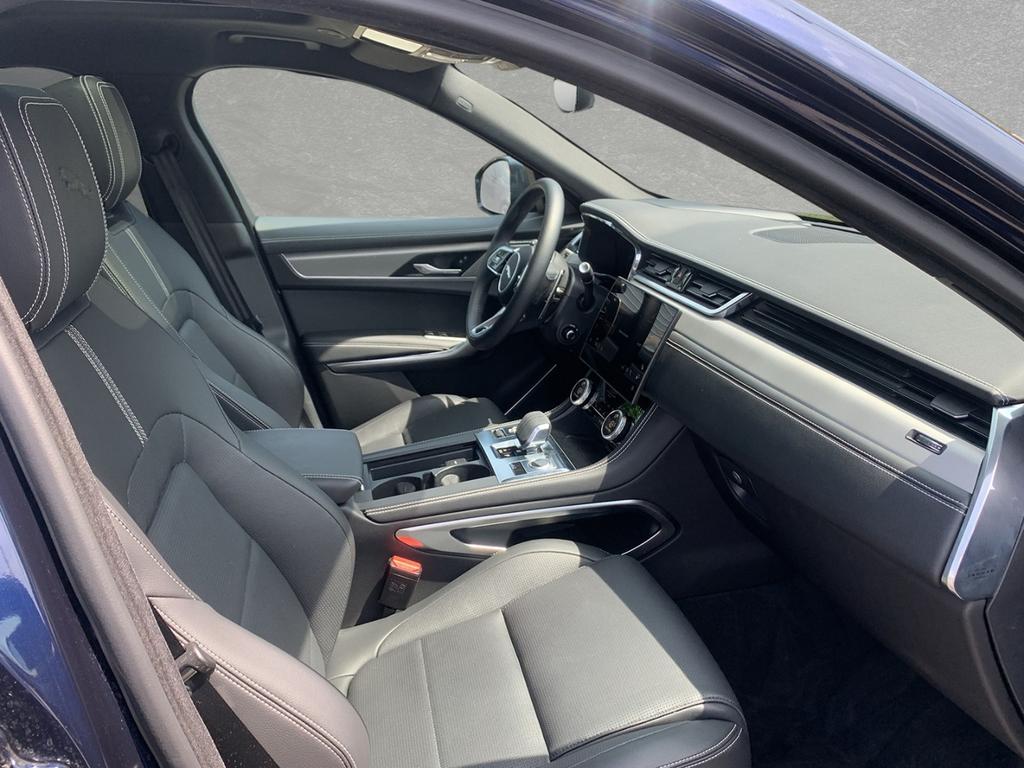 Jaguar F-Pace 2024