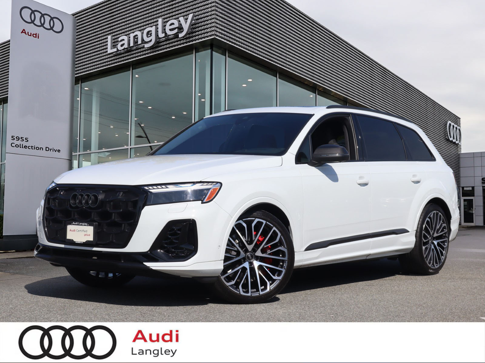 Audi SQ8 2025