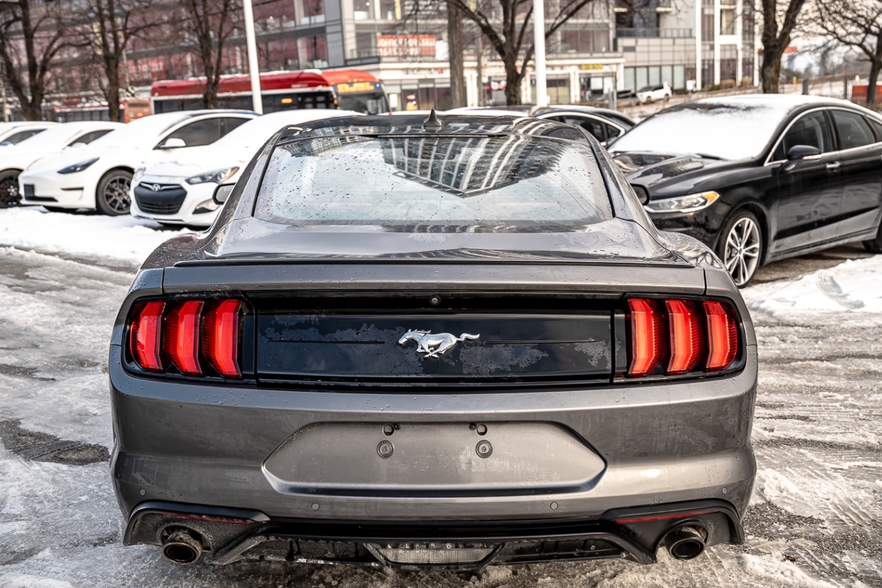 Ford Mustang 2021
