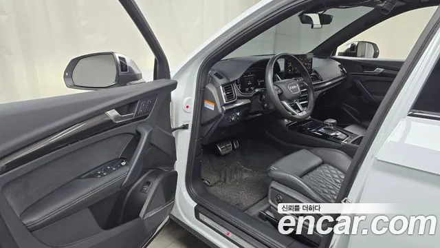 Audi SQ5 2021