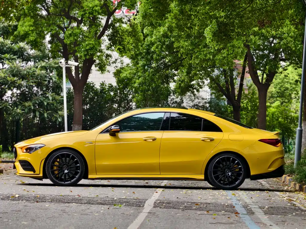 Mercedes-Benz CLA AMG 2022