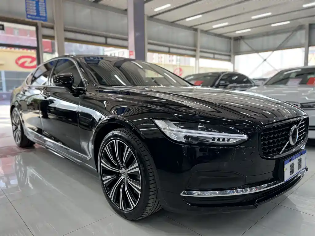 Volvo S90 2024