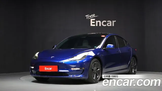 Tesla Model 3 2021