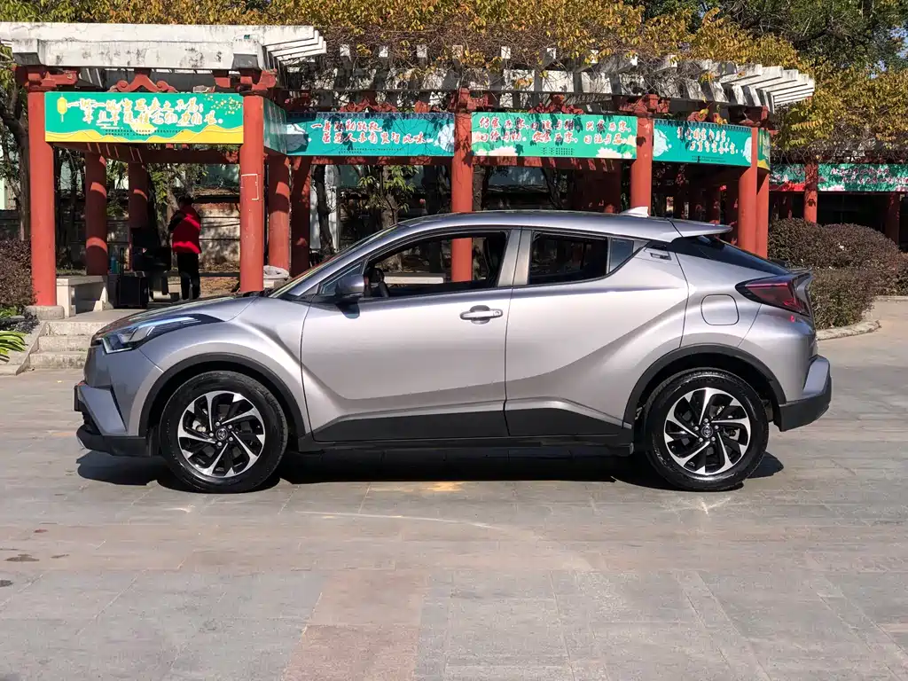 Toyota Izoa 2021