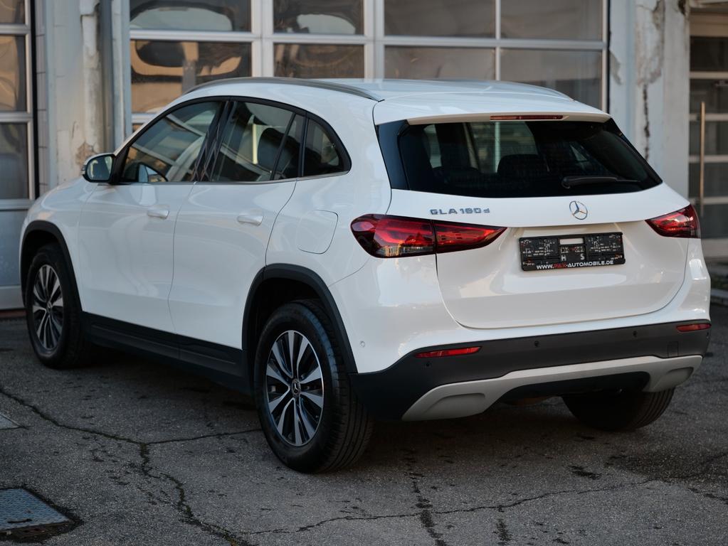 Mercedes-Benz GLA 180 2021