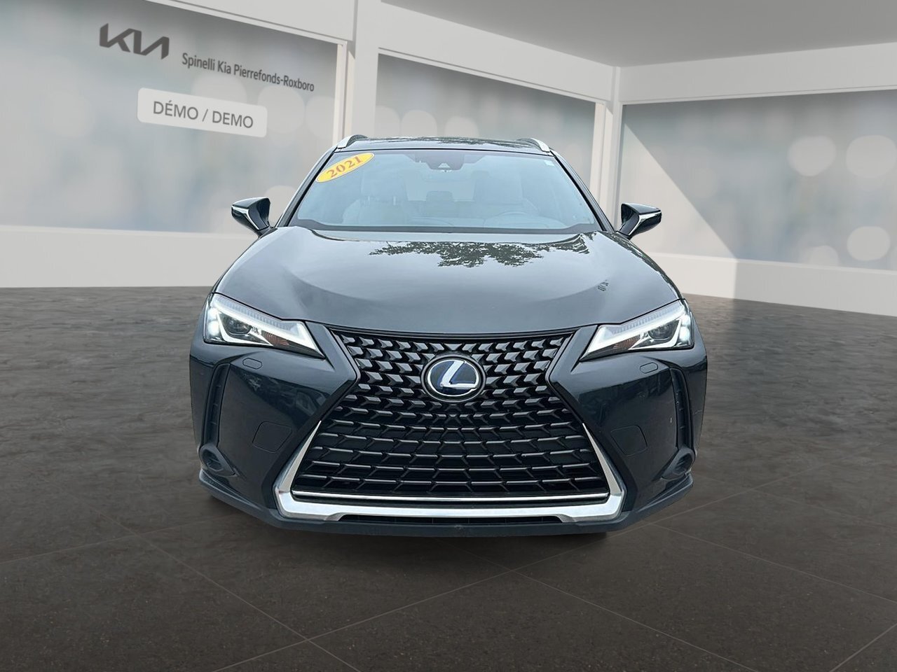Lexus UX 2021