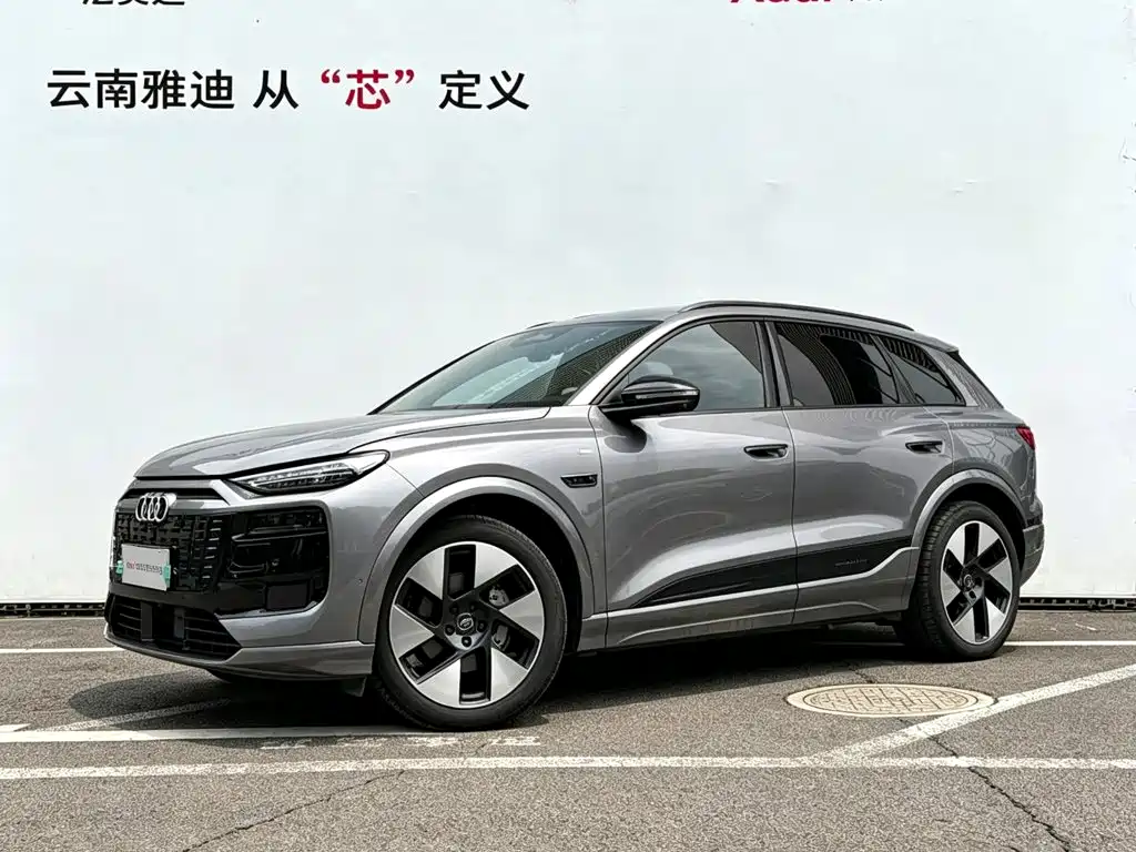 Audi e-tron 2025
