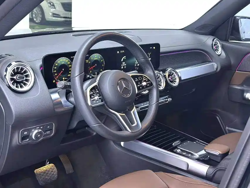 Mercedes-Benz GLB 2022
