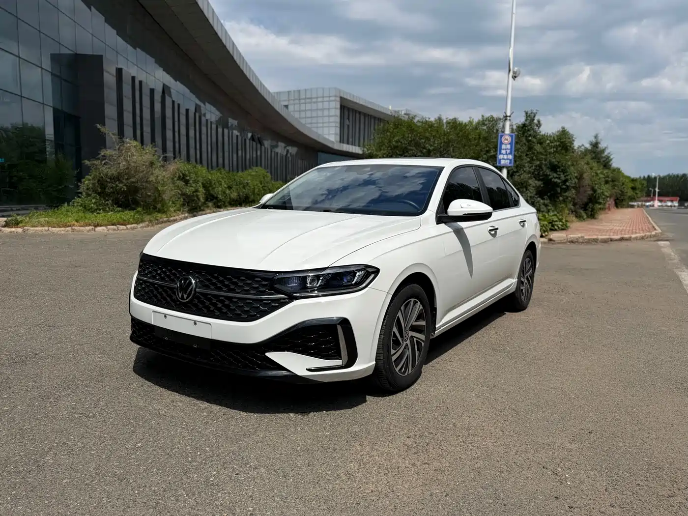 Volkswagen Lavida 2023