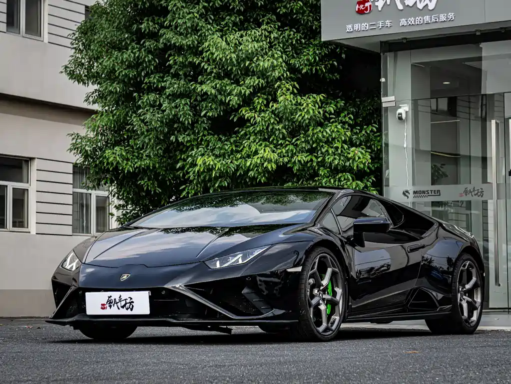 Lamborghini Huracán 2022
