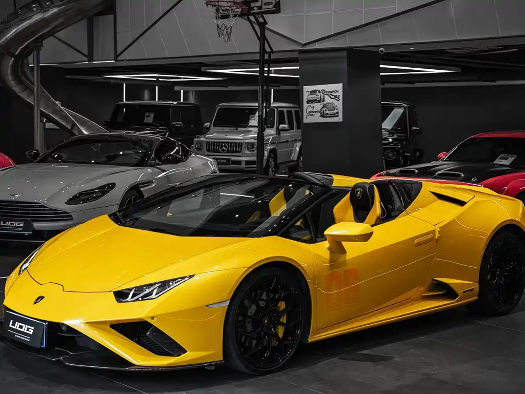 Lamborghini Huracán 2021