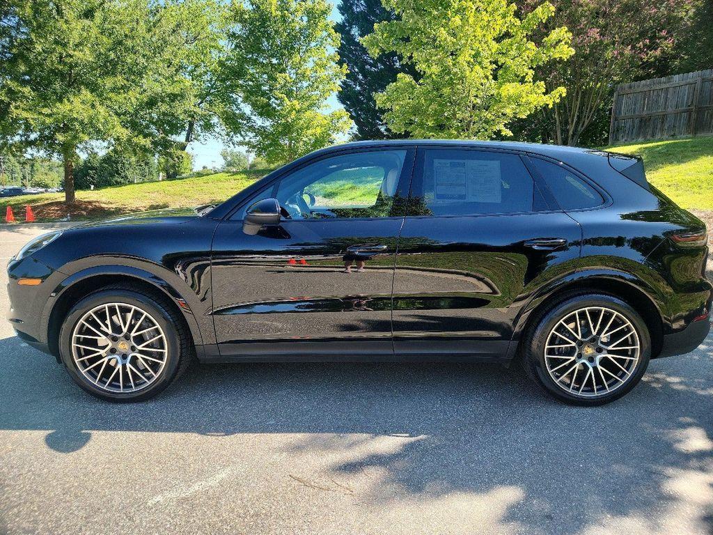 Porsche Cayenne 2022