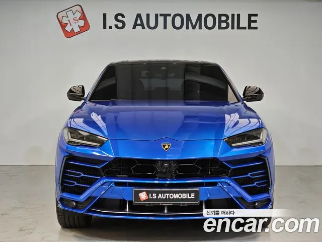 Lamborghini Urus 2021