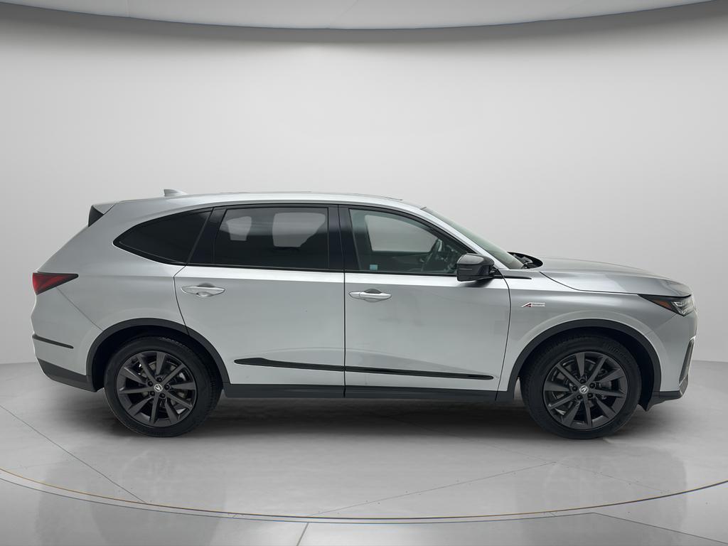 Acura MDX 2025