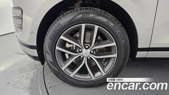 Land Rover Range Rover Evoque 2025
