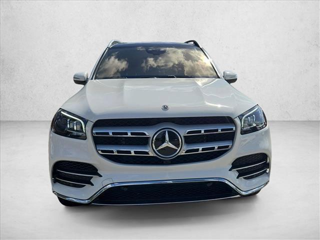 Mercedes-Benz GLS 580 2023