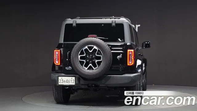 Ford Bronco 2023