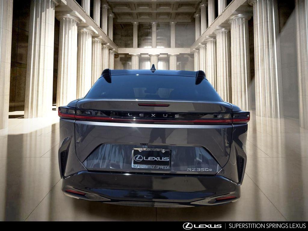 Lexus RZ 2026