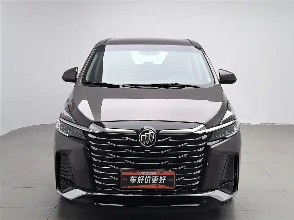 Buick GL8 2025