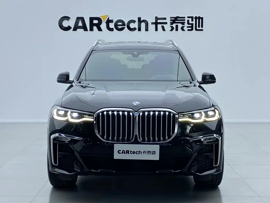 BMW X7 2022