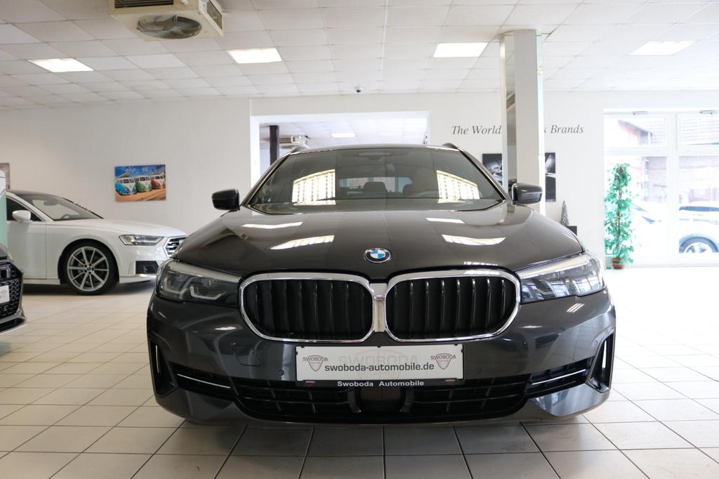 BMW 530 2022