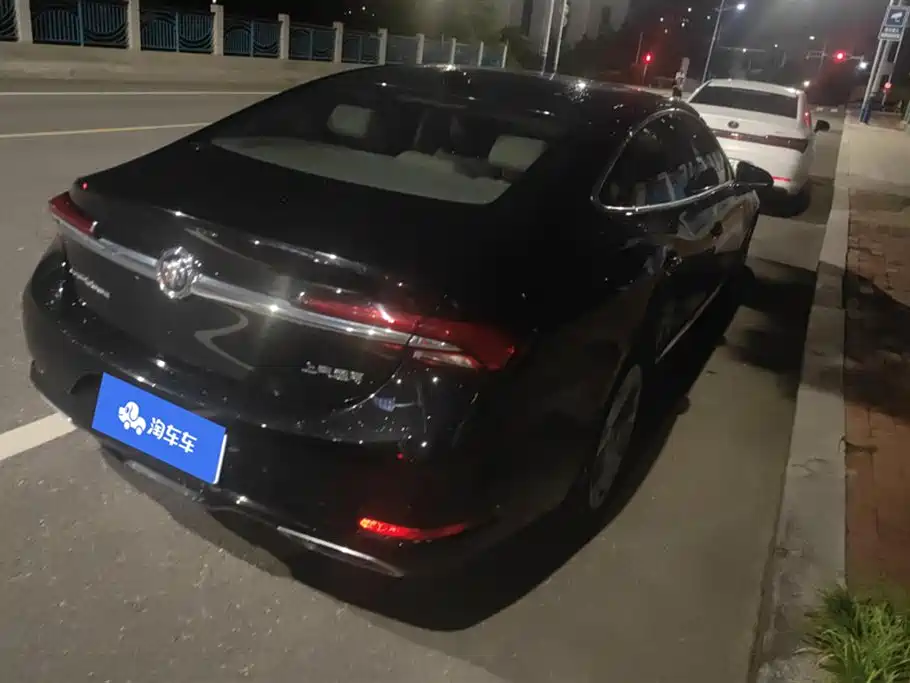 Buick LaCrosse 2022