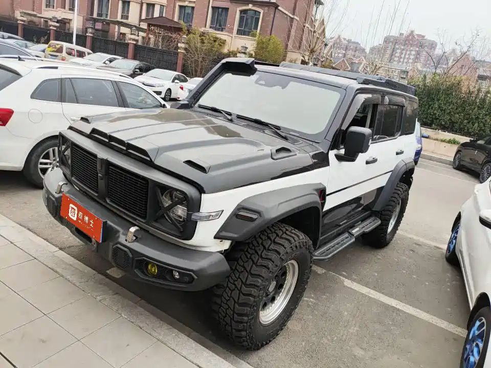 Tank 300 2023
