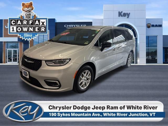 Chrysler Pacifica 2024