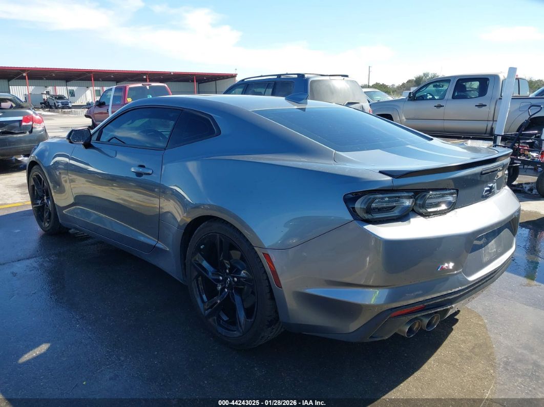 Chevrolet Camaro 2021