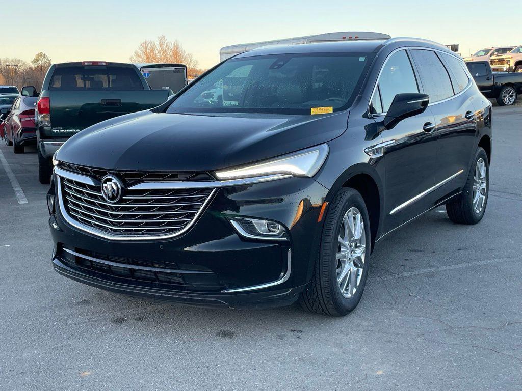 Buick Enclave 2022