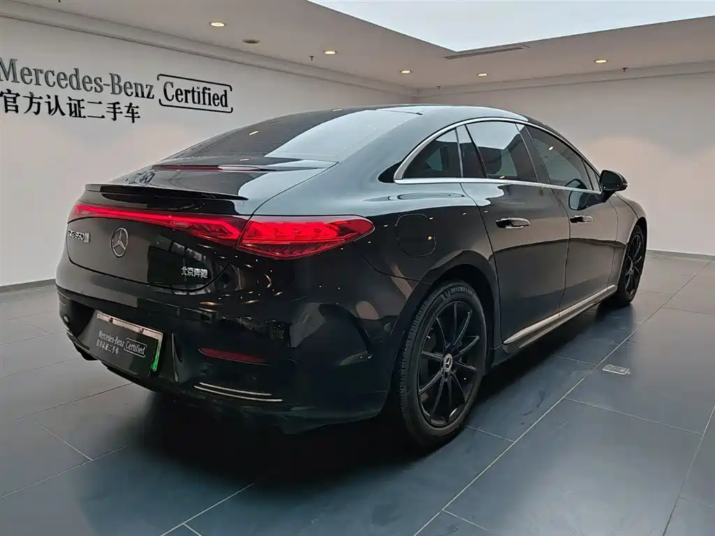 Mercedes-Benz EQE 2023