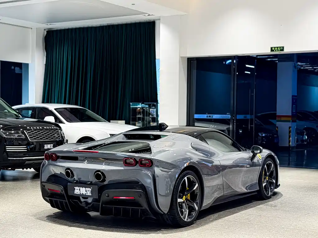 Ferrari SF90 2022