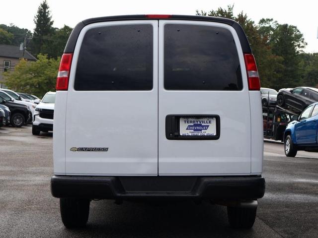 Chevrolet Express 2023