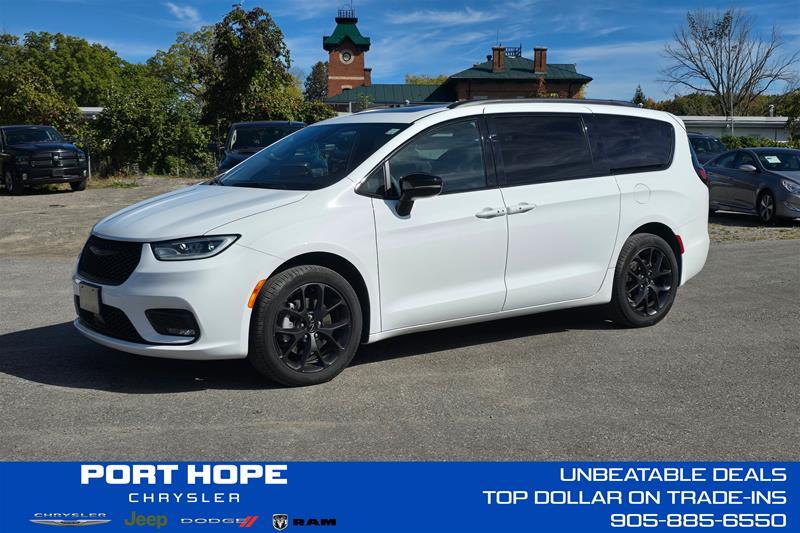 Chrysler Pacifica 2024