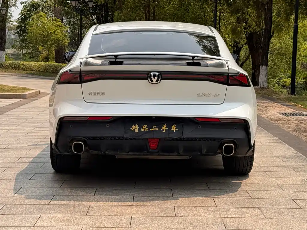Changan UNI-V 2023