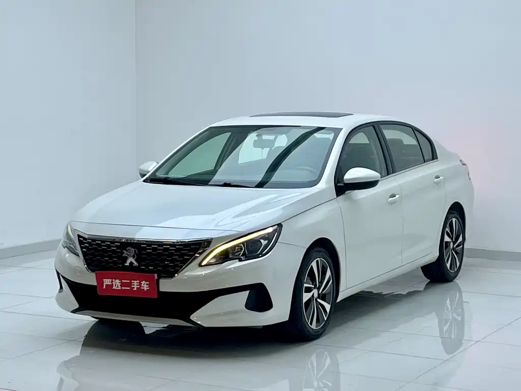 Peugeot 408 2022