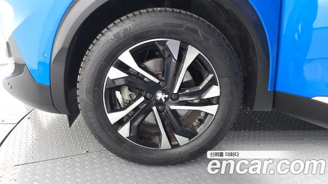 Peugeot 2008 2022