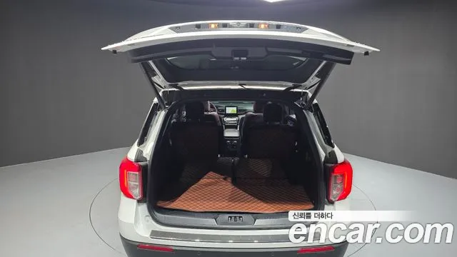 Ford Explorer 2021