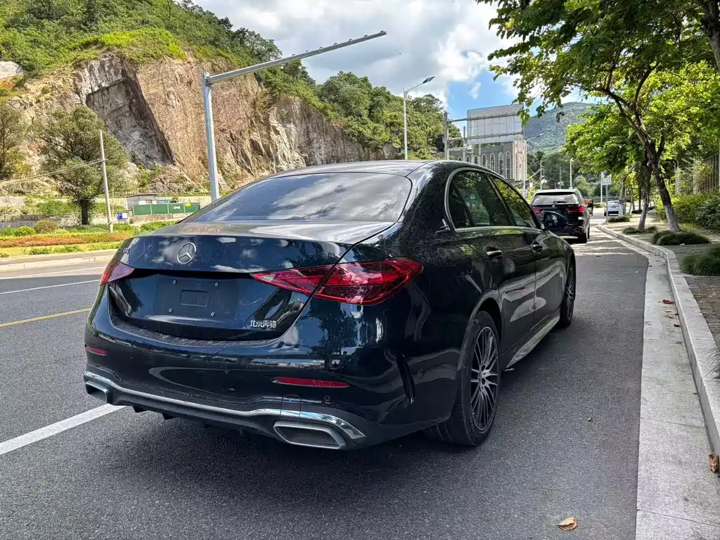 Mercedes-Benz C-Класс 2023