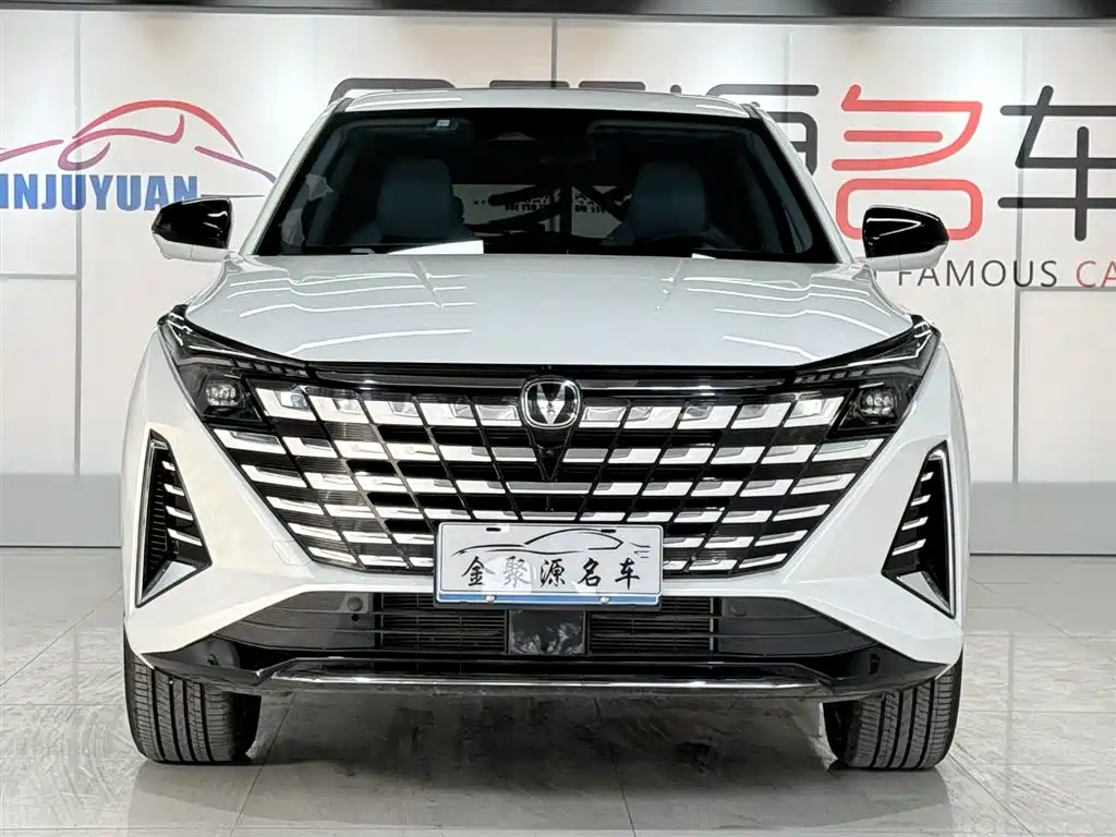 Changan UNI-Z 2025