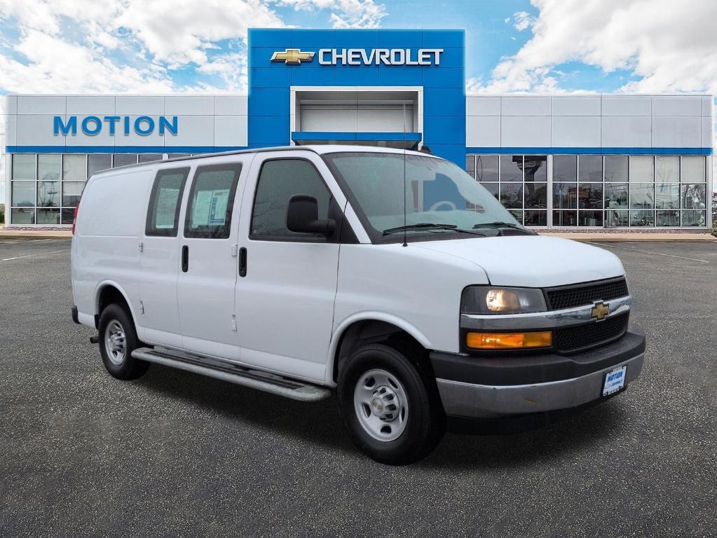 Chevrolet Express 2024