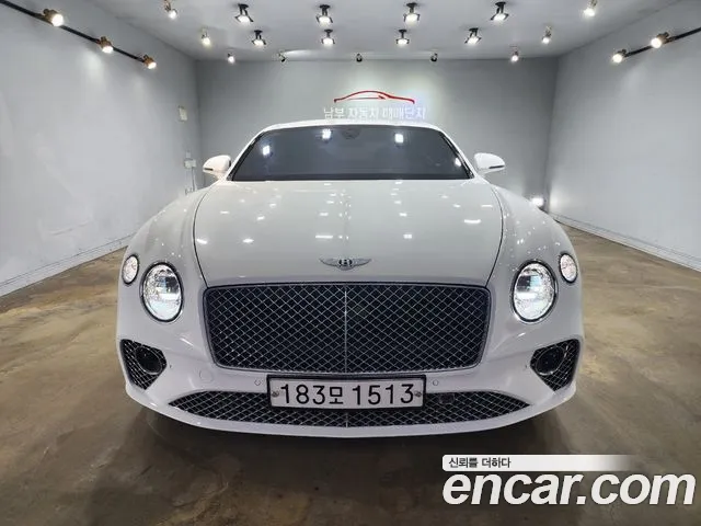 Bentley Continental 2022