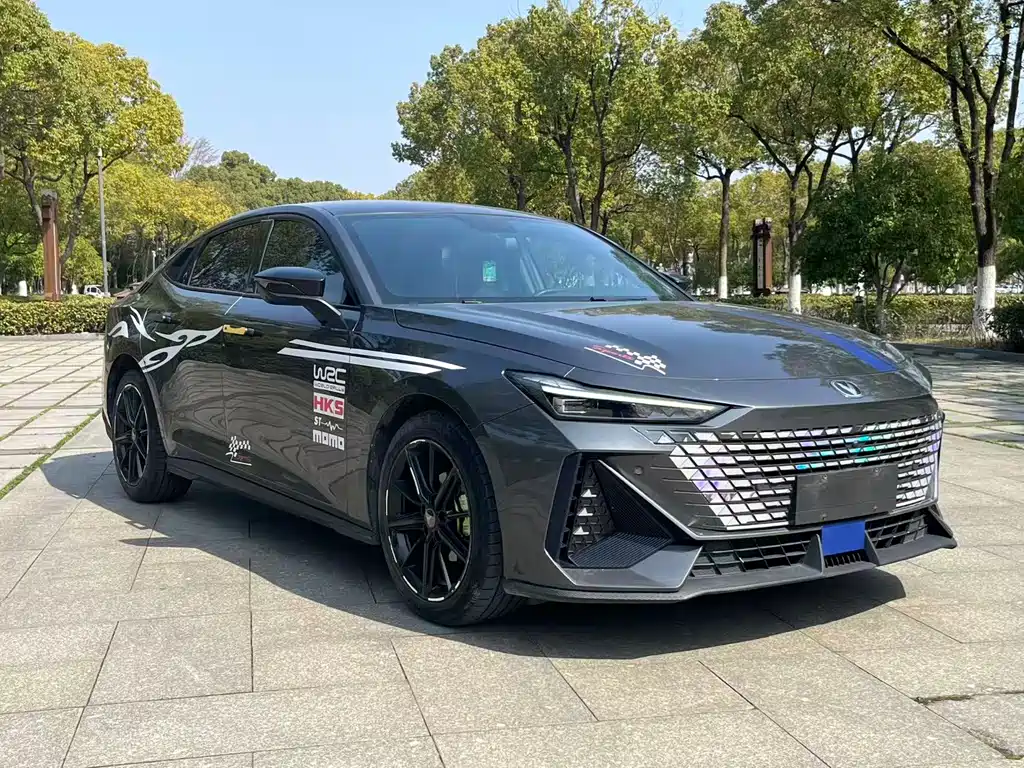 Changan UNI-V 2022