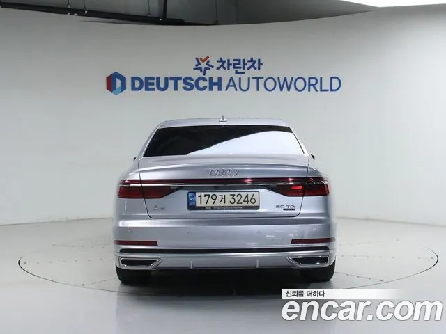 Audi A8 2021