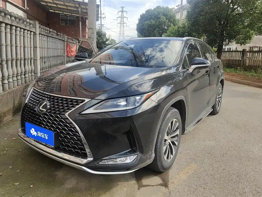 Lexus RX 2021