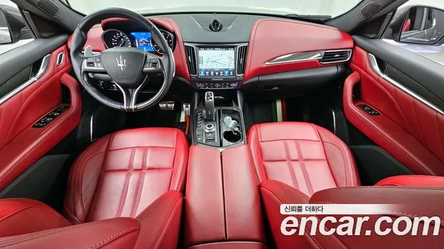 Maserati Levante 2021